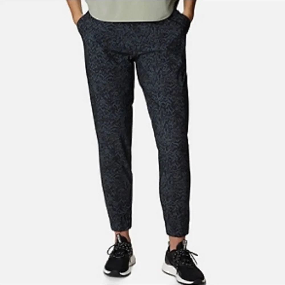 Columbia Pleasant Creek Jogger Pants Gray Black NEW